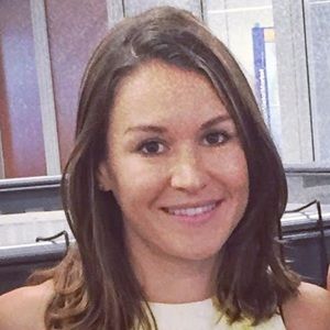 Meet your Posher, Flora